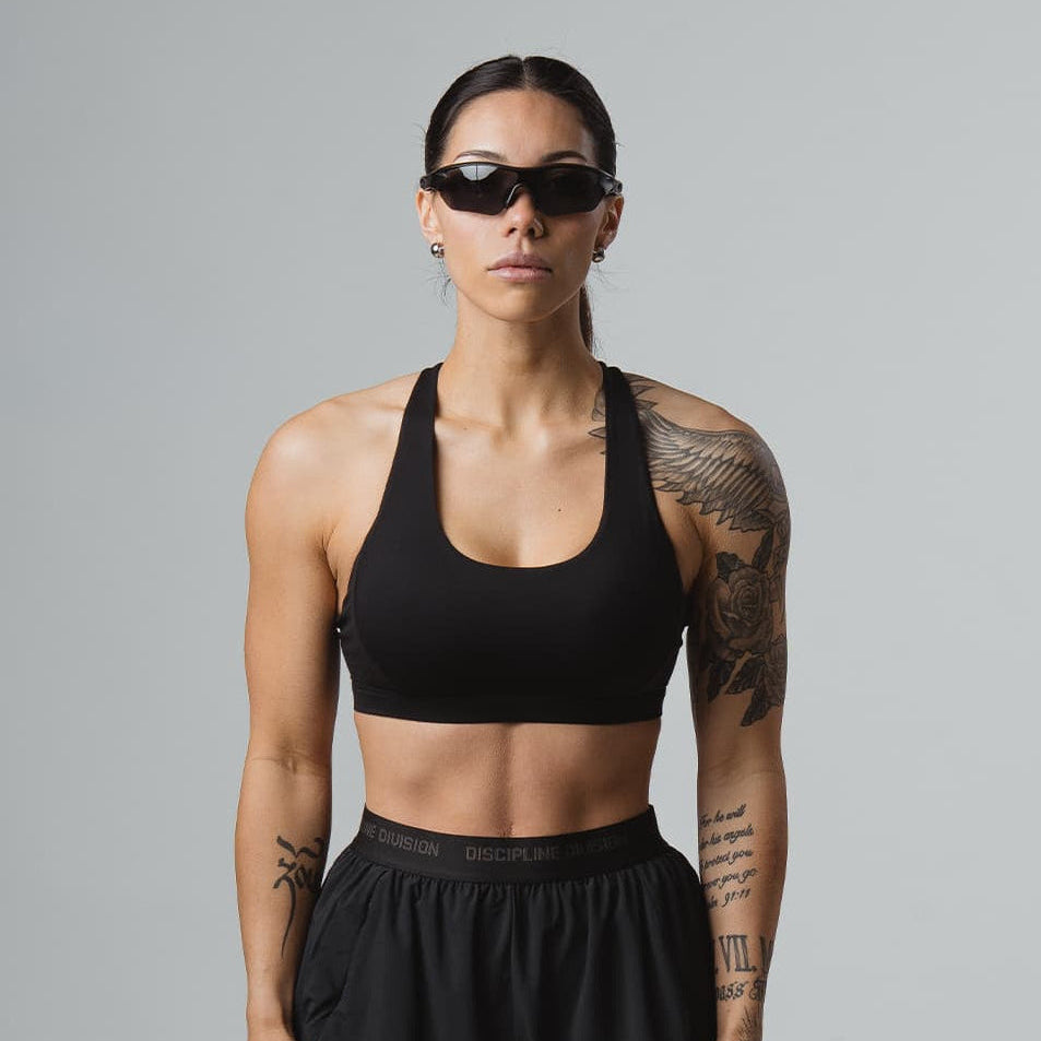 athlete wearing discipline division bra main image