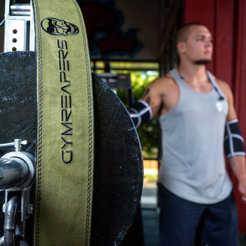 Green Lever Lifting Belt